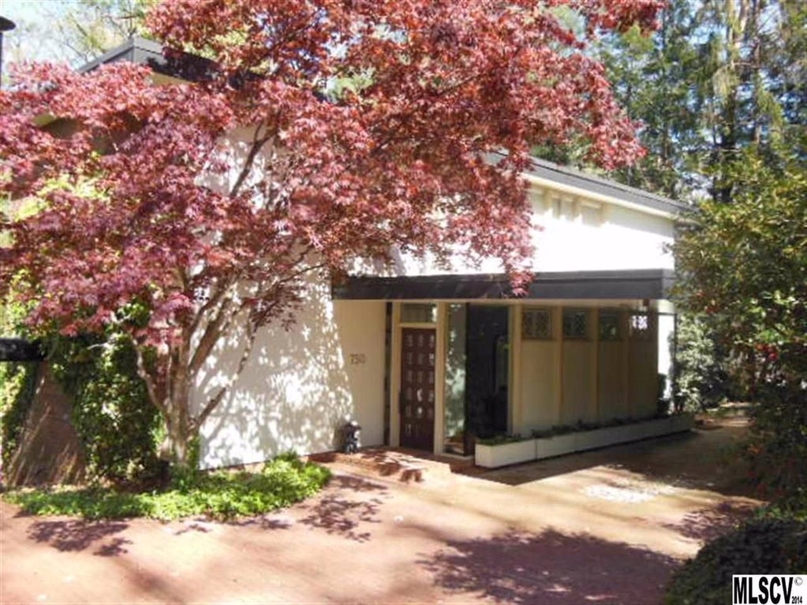 Property image 1 at 750 8th Street Drive, Hickory, NC 28601