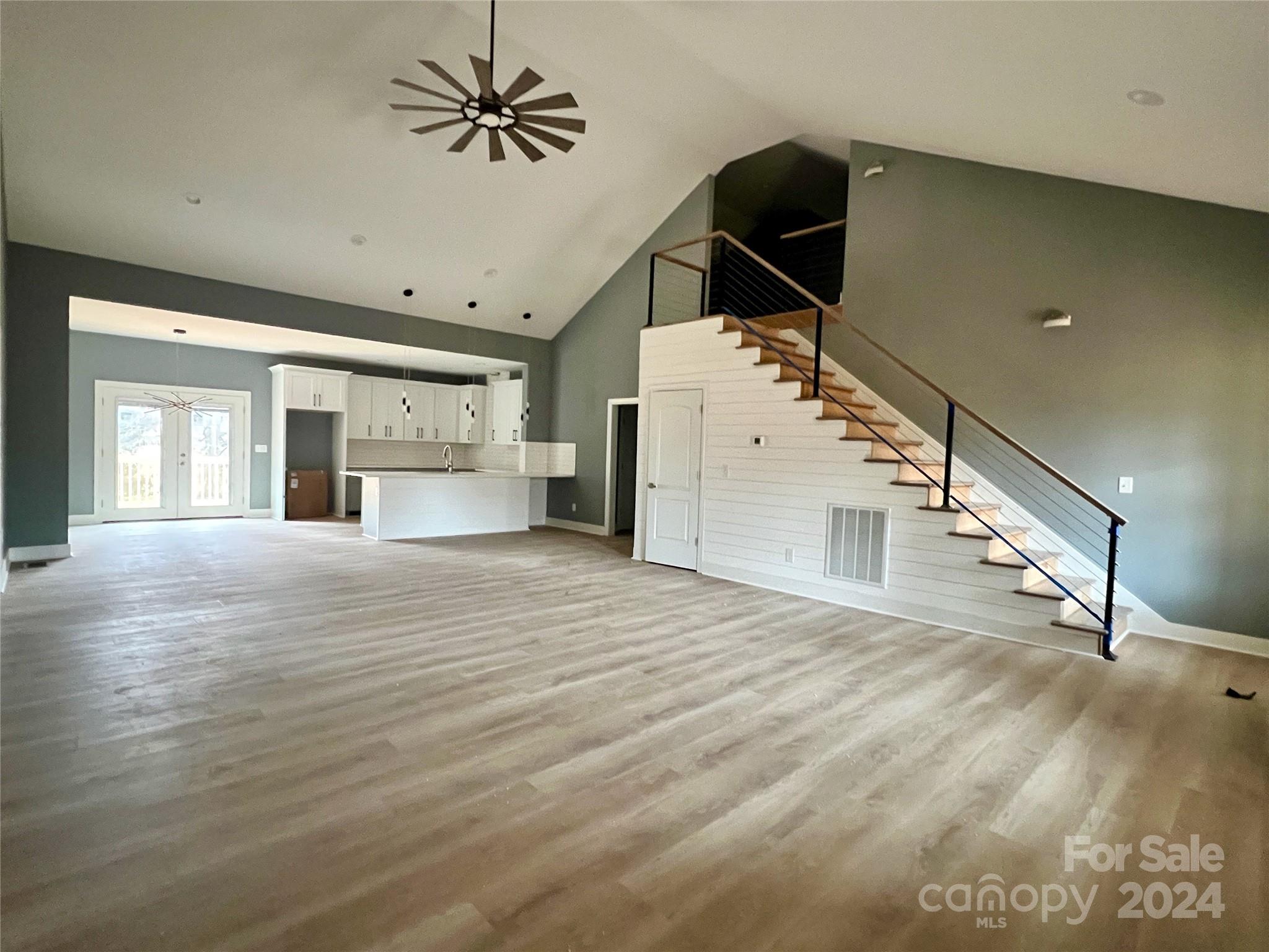 Property image 2 of 1146 Kensington Circle in Nottingham Estates, Newton, NC 28658