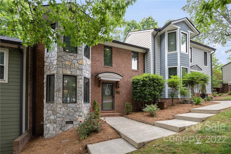 Property image 2 at 1042 Wexford Place, Concord, NC 28027