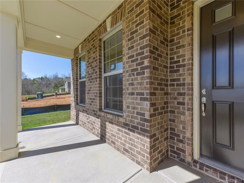Property image 2 at 510 Alucio Court, Matthews, NC 28104