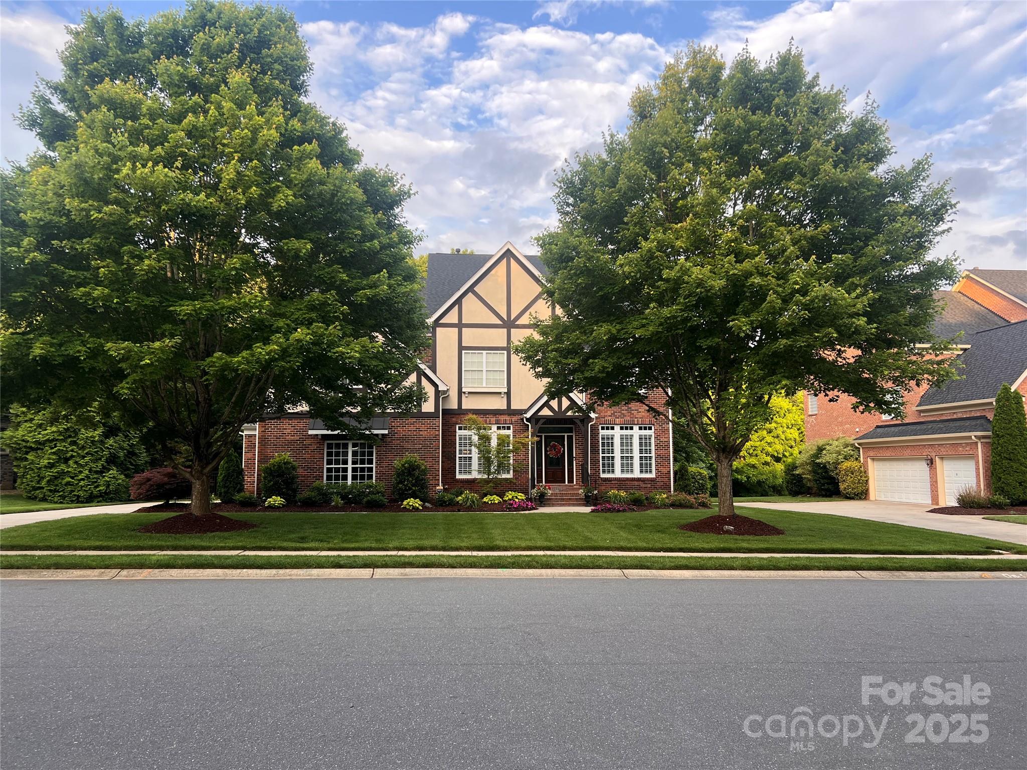 Property image 2 of 7620 Caspian Drive in Hollister, Waxhaw, NC 28173