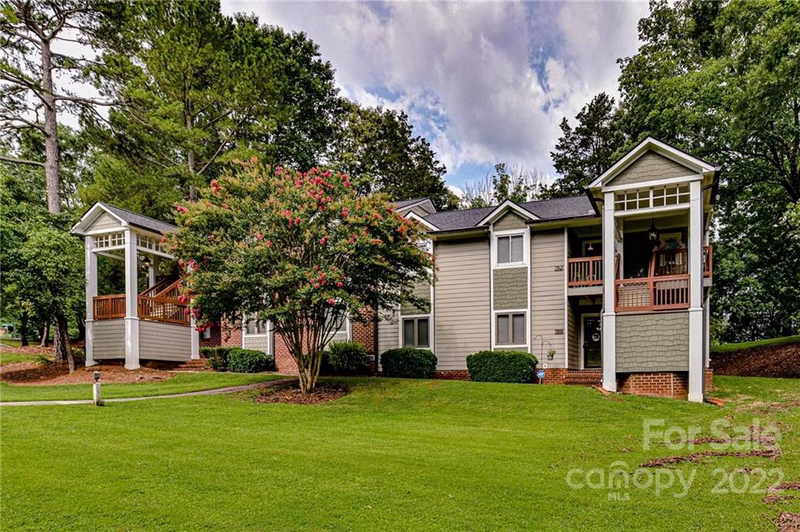 Property image 4 at 3260 Carlyle Drive, Concord, NC 28027