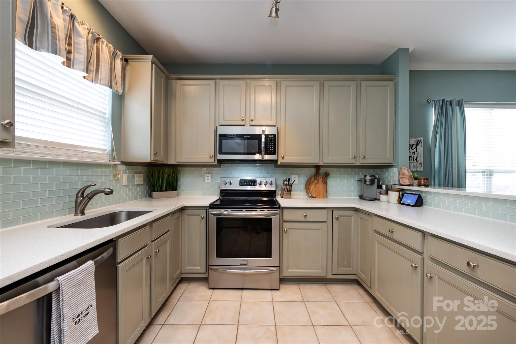 Property image 4 of 1041 Kensrowe Lane in Callonwood, Stallings, NC 28104