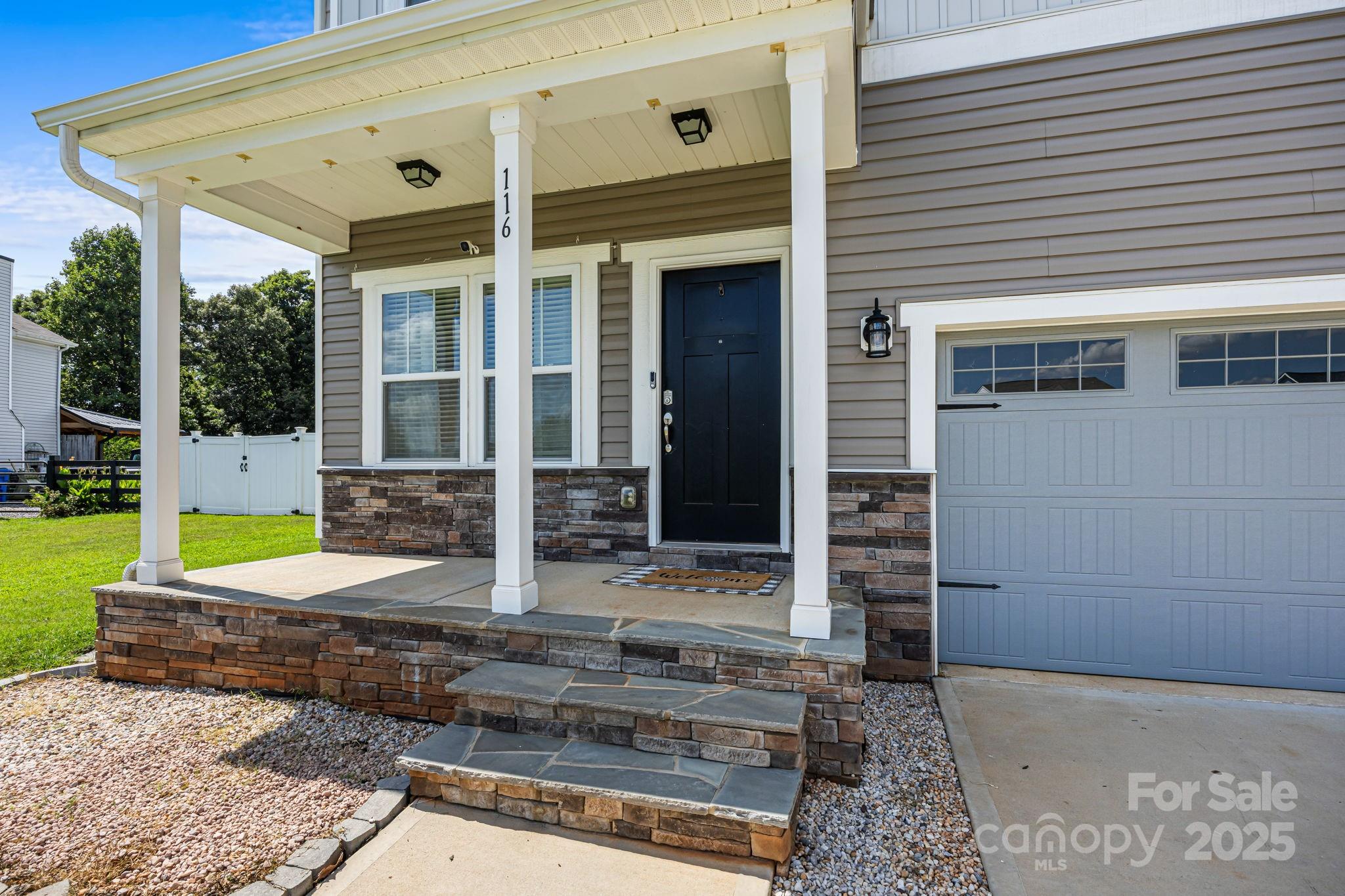 Property image 2 of 116 Dublin Court in The Landings, Statesville, NC 28677