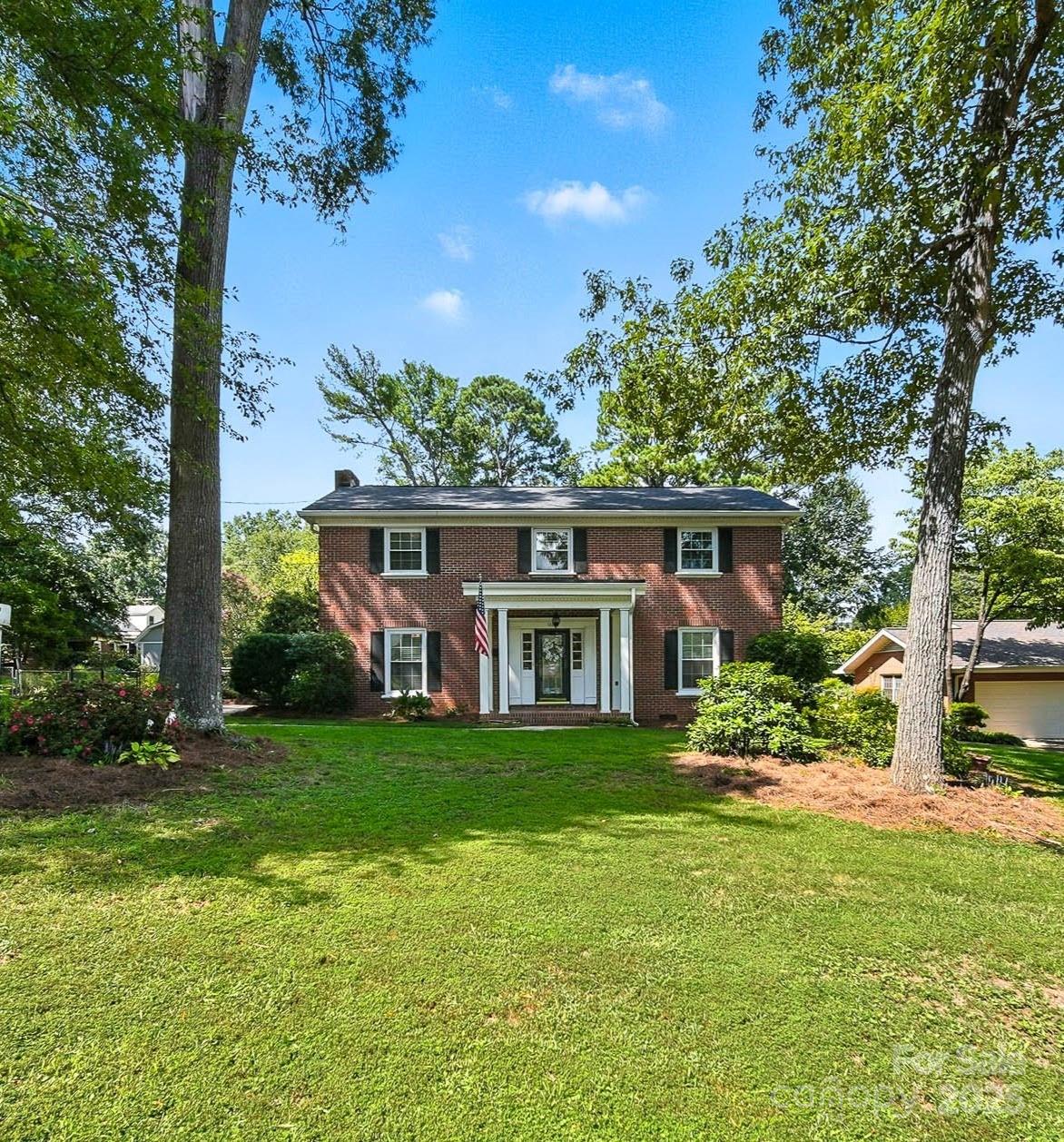 Property image 3 of 1110 Dumbarton Road in Sherwood Forest, Gastonia, NC 28054