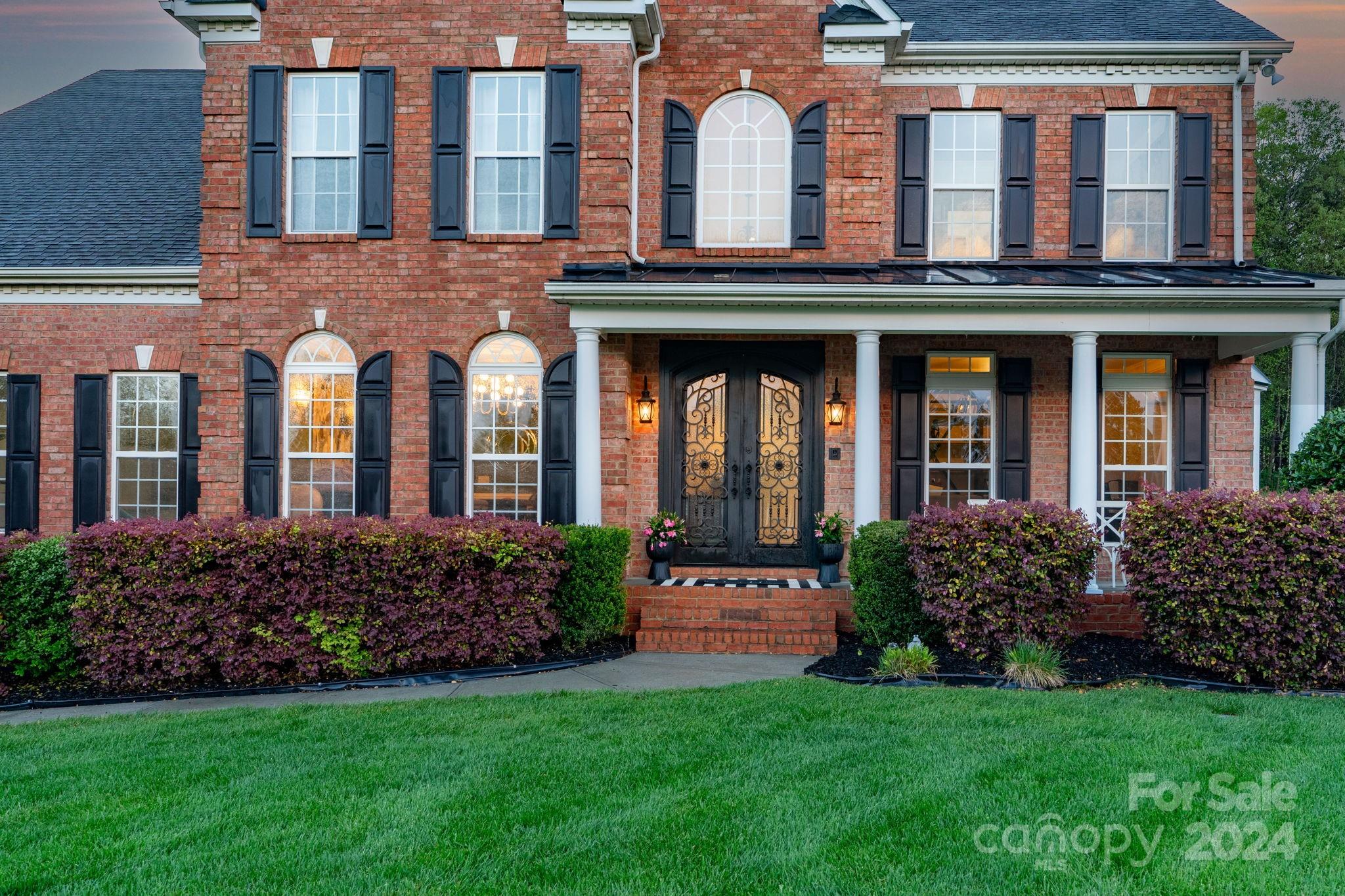 Property image 2 of 1208 Crooked River Drive in Weddington Trace, Waxhaw, NC 28173
