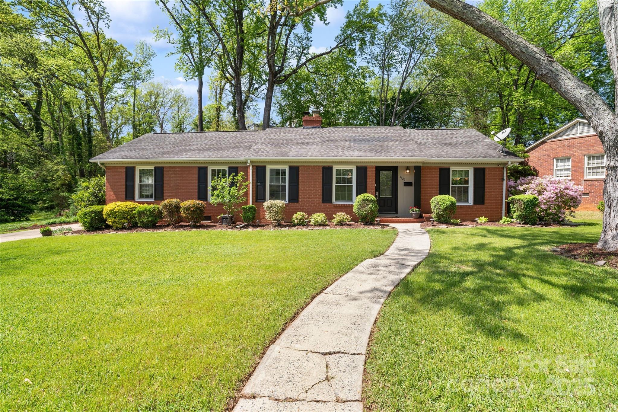 Property image 2 of 4626 Fairbluff Place in Madison Park, Charlotte, NC 28209