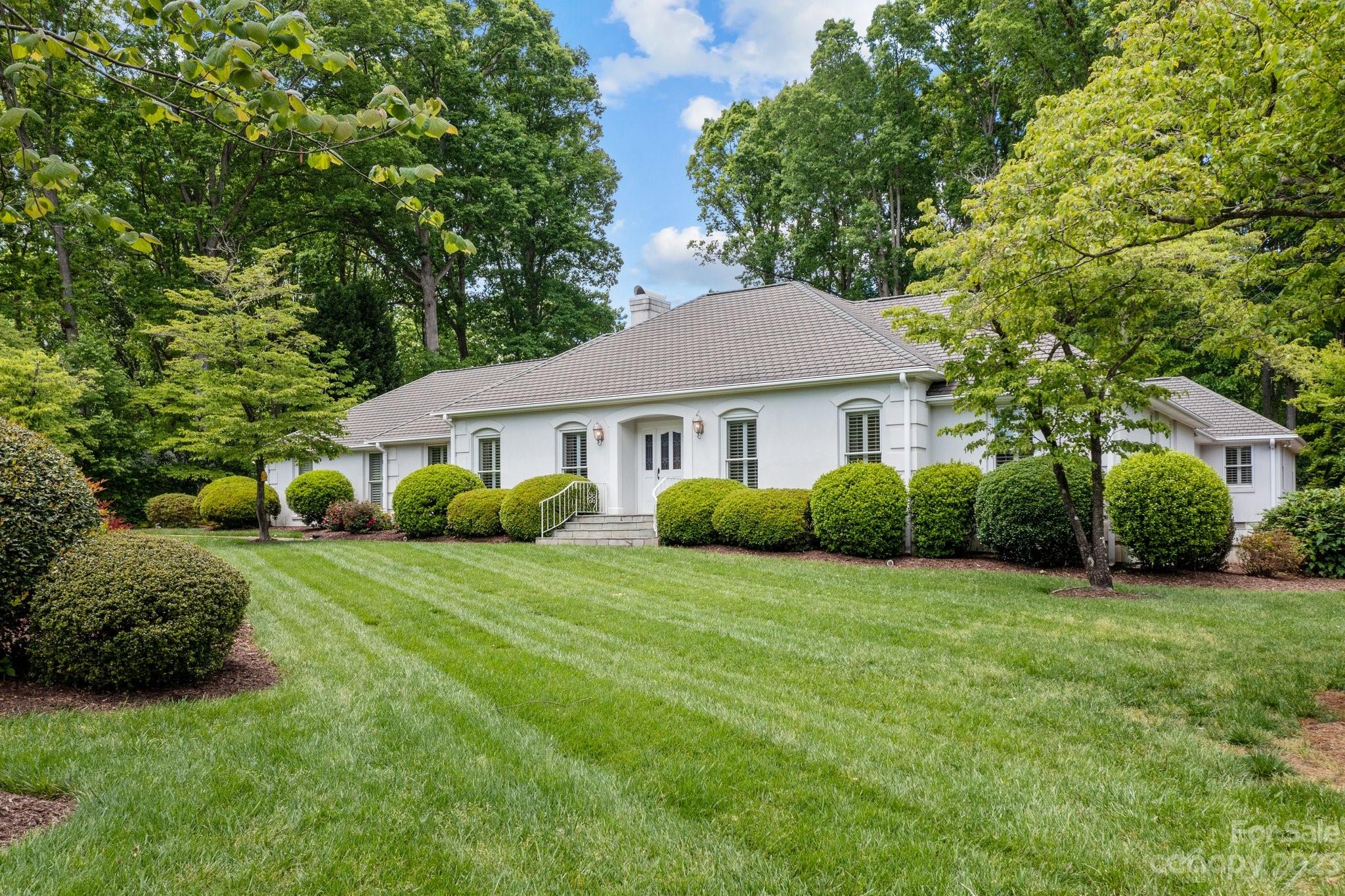 Property image 3 of 115 Stratford Place in Country Club Hills, Salisbury, NC 28144