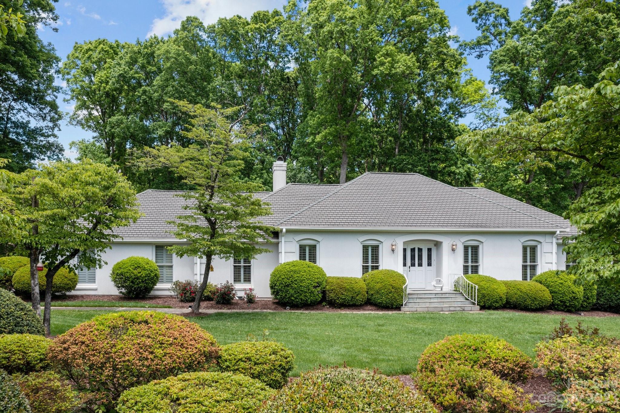 Property image 5 of 115 Stratford Place in Country Club Hills, Salisbury, NC 28144