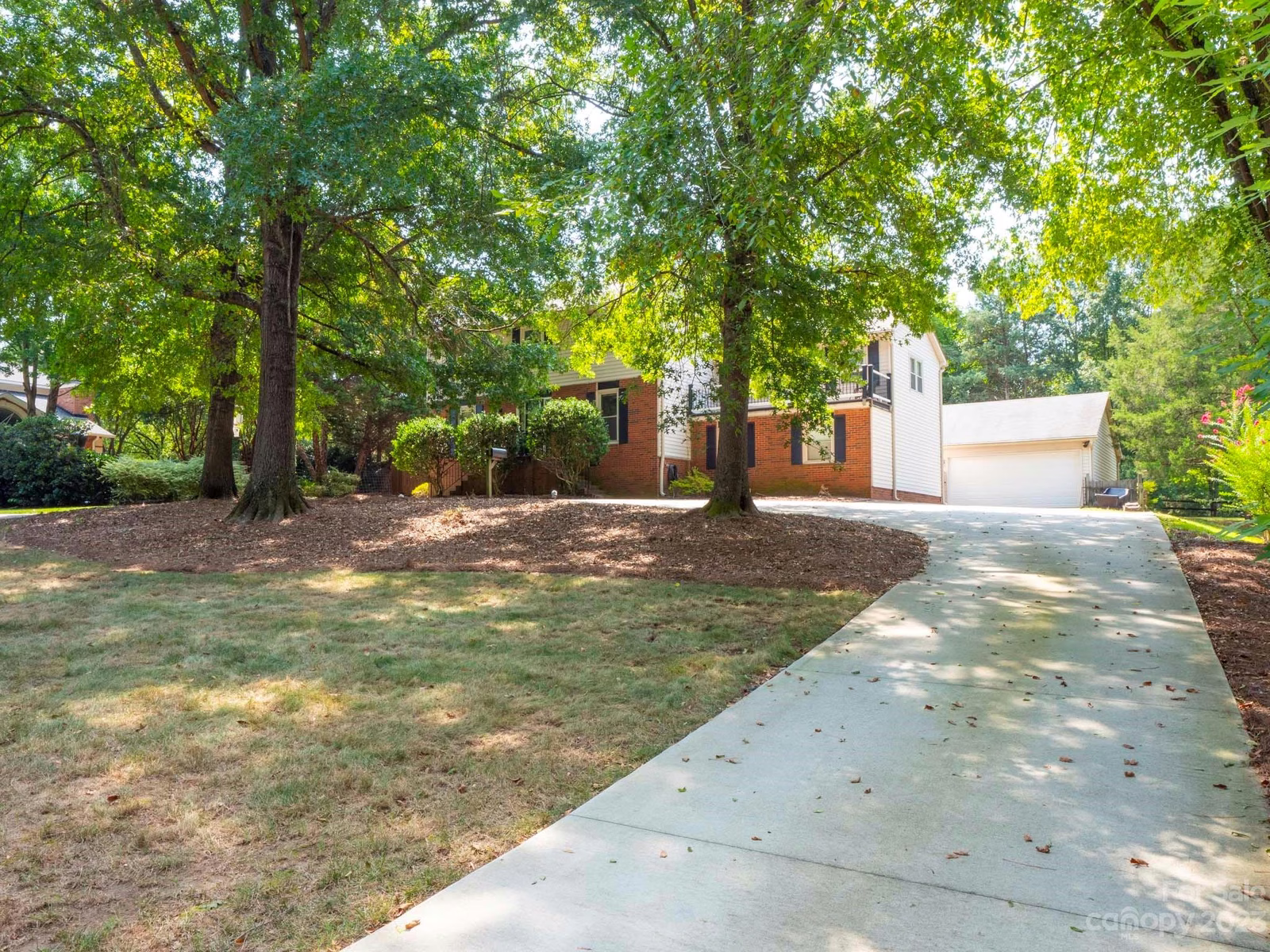 Property image 1 at 4206 Foxmoor Drive, Charlotte, NC 28226