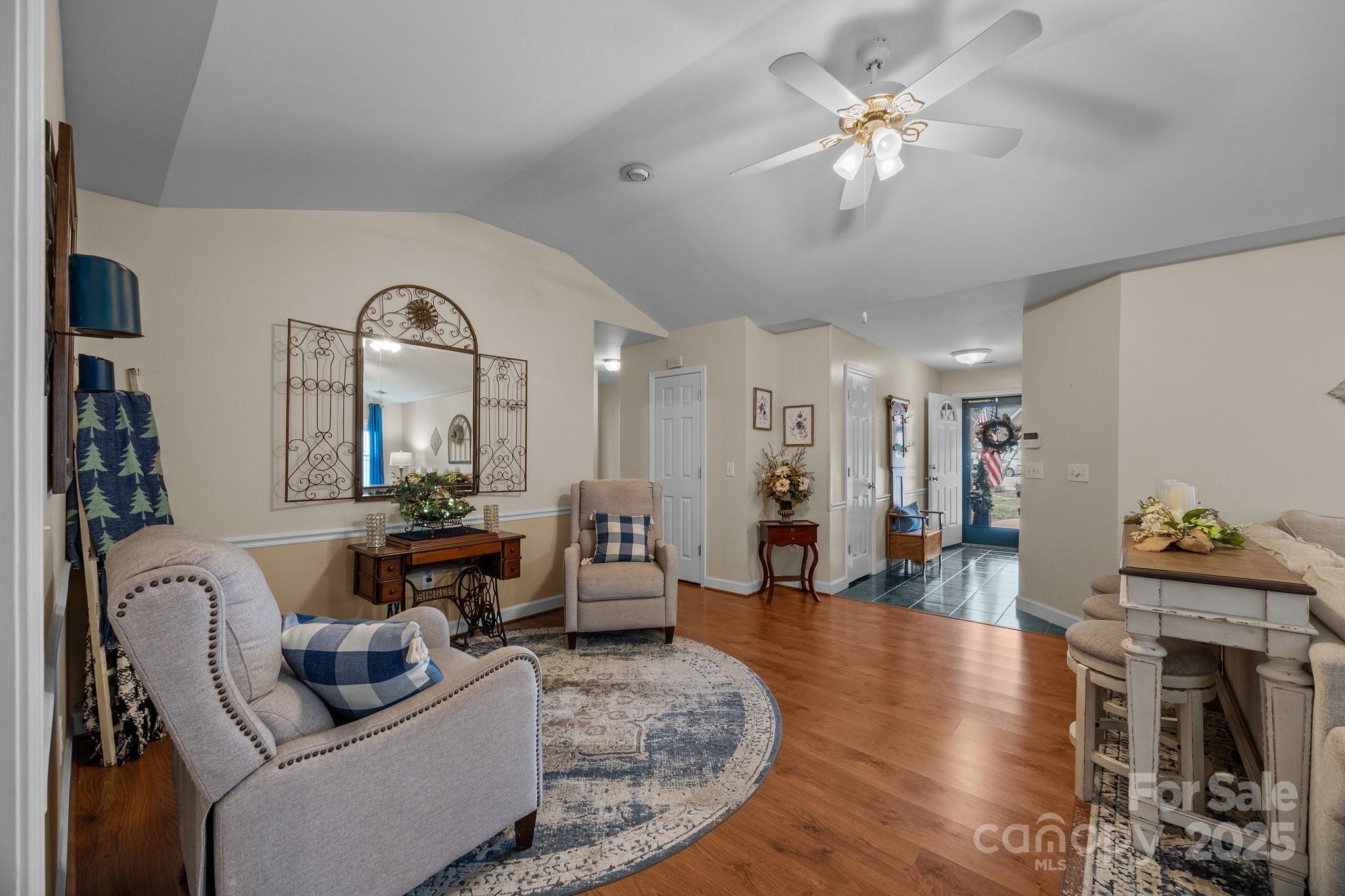 Property image 4 of 121 Yorkshire Drive in Woodfield, Salisbury, NC 28144