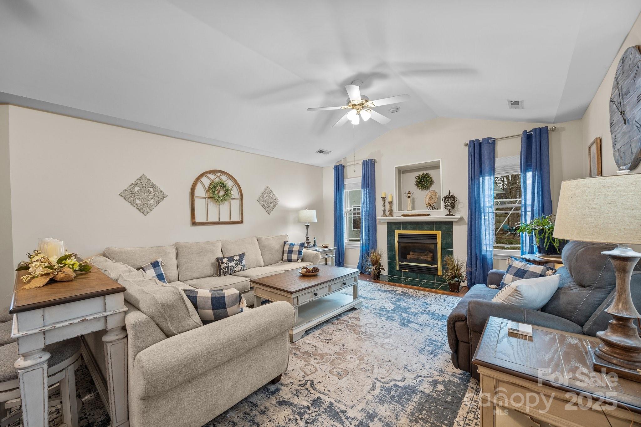 Property image 5 of 121 Yorkshire Drive in Woodfield, Salisbury, NC 28144