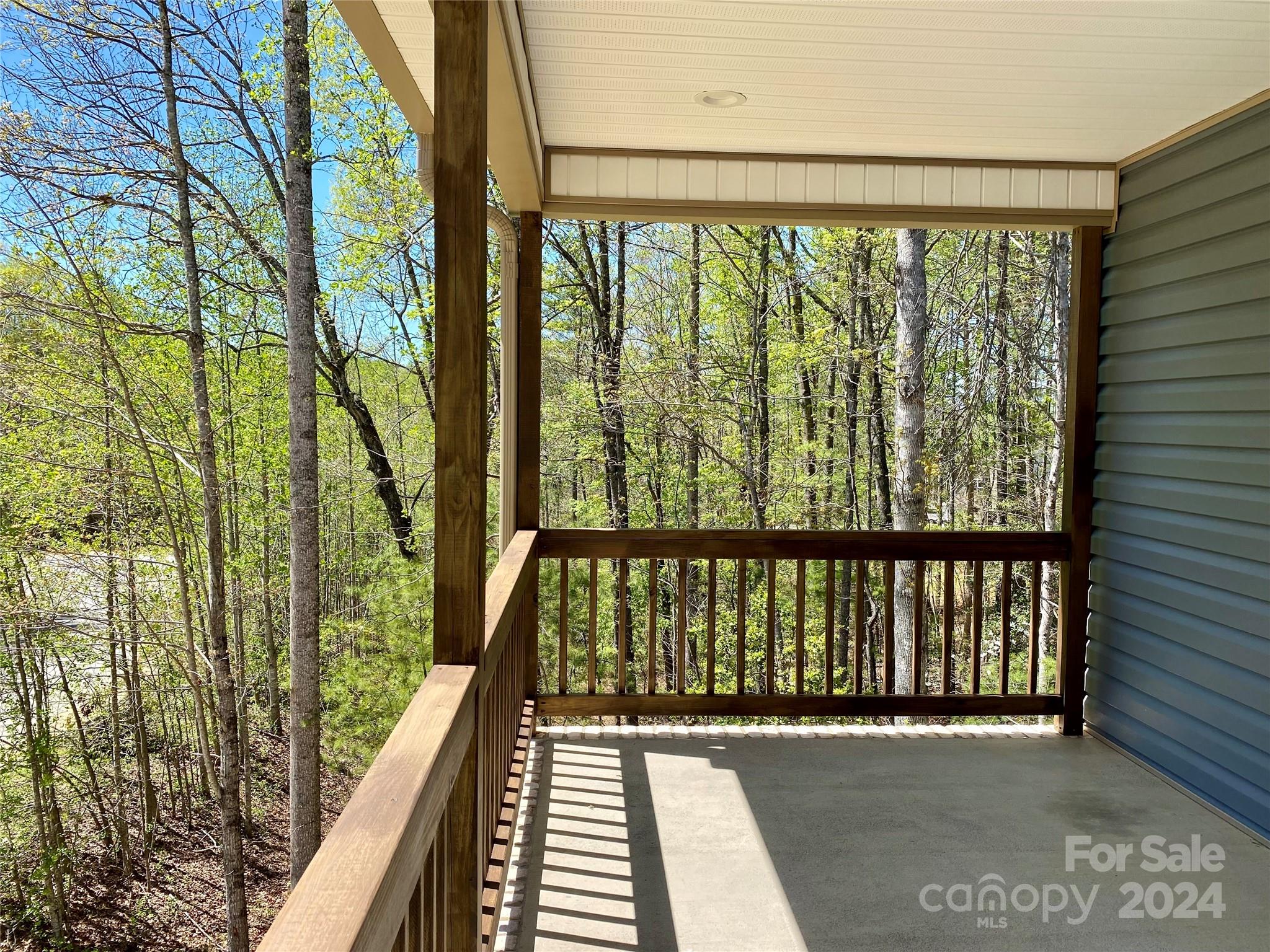 Property image 4 of 1215 Winter Place in Summerhill, Lenoir, NC 28645