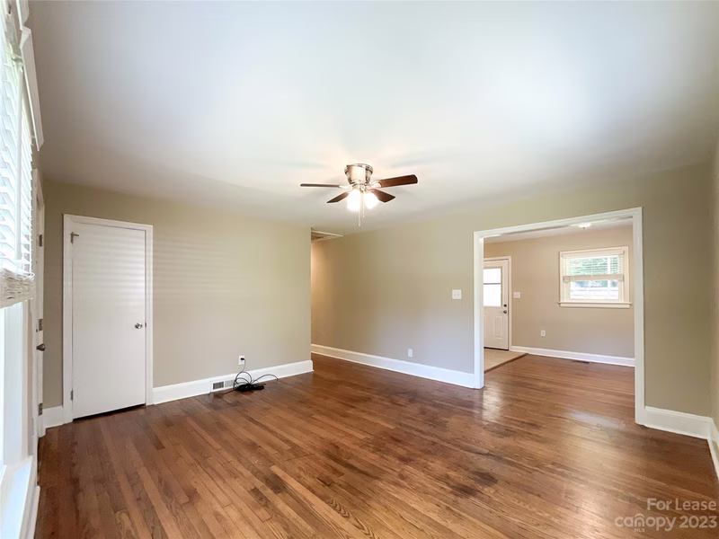 Property image 3 at 2232 Falmouth Road, Charlotte, NC 28205
