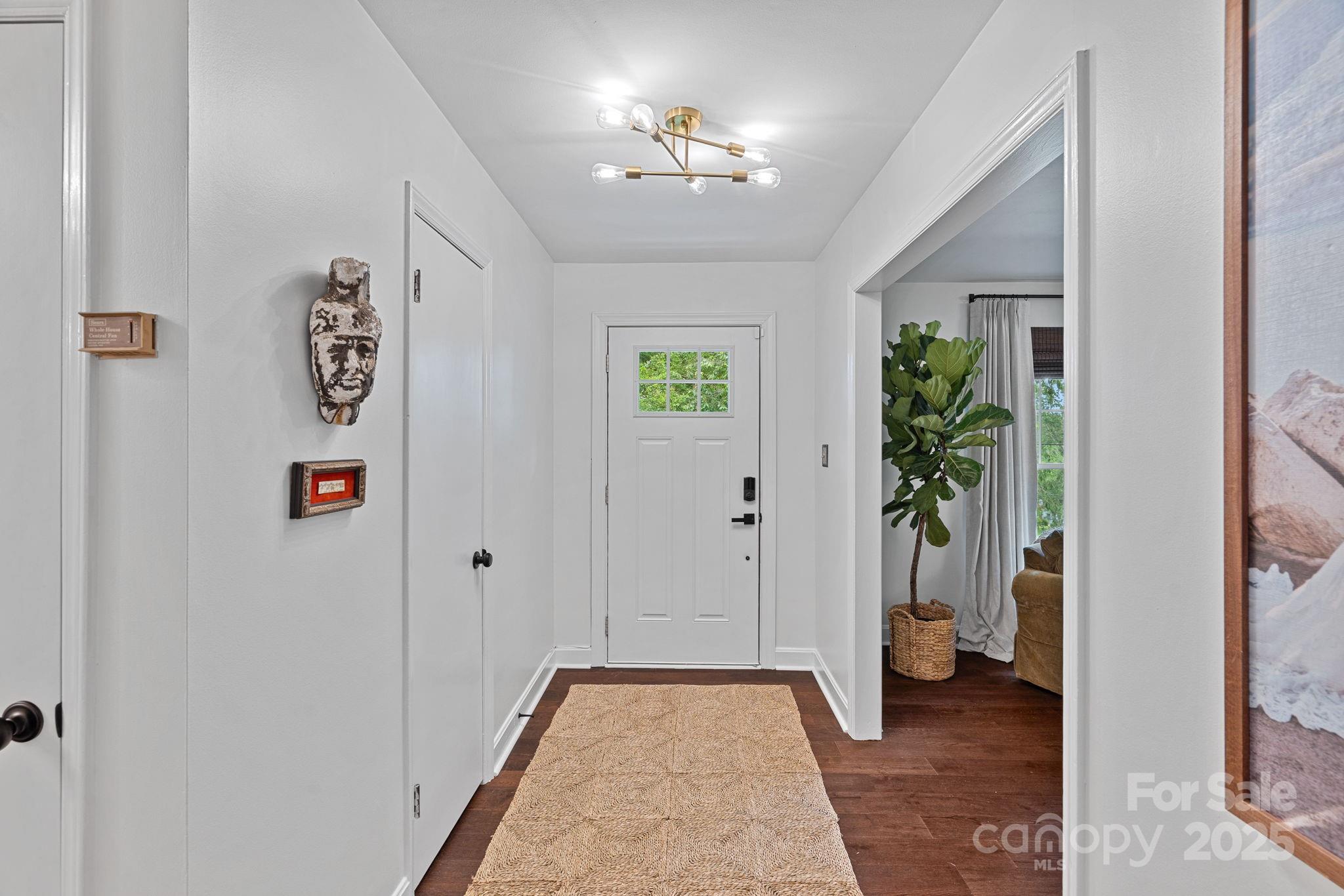Property image 3 of 6946 Woodstock Drive in Starmount, Charlotte, NC 28210