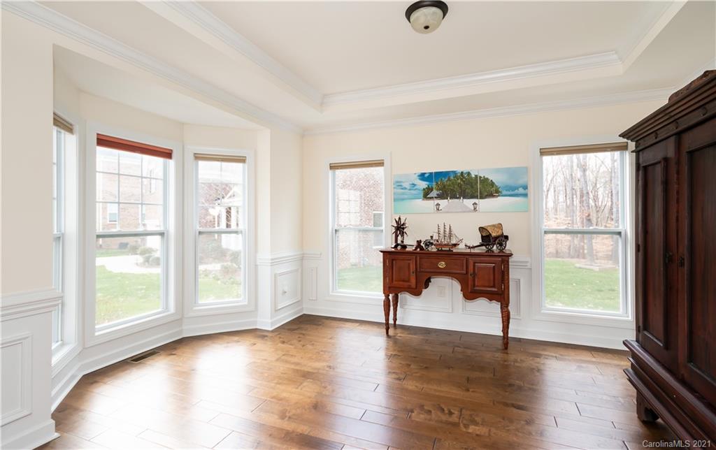 Property image 5 of 8111 Mandeville Court in Hollister, Waxhaw, NC 28173