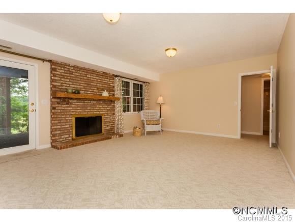 Property image 5 of 71 Oak Gate Drive in Flat Rock Lakes, Hendersonville, NC 28739