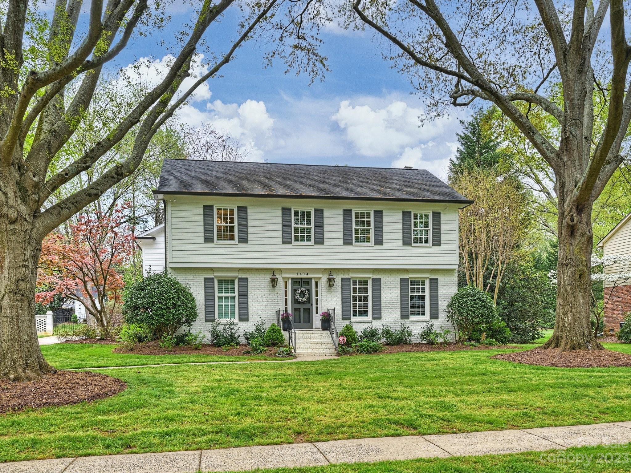 Property image 2 of 2434 Valencia Terrace in Governors Square, Charlotte, NC 28226