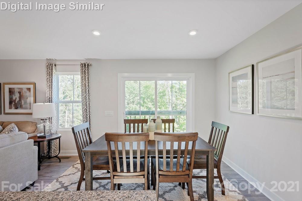 Property image 2 of 5516 Hughesdale Drive in Woodgrove, Charlotte, NC 28215