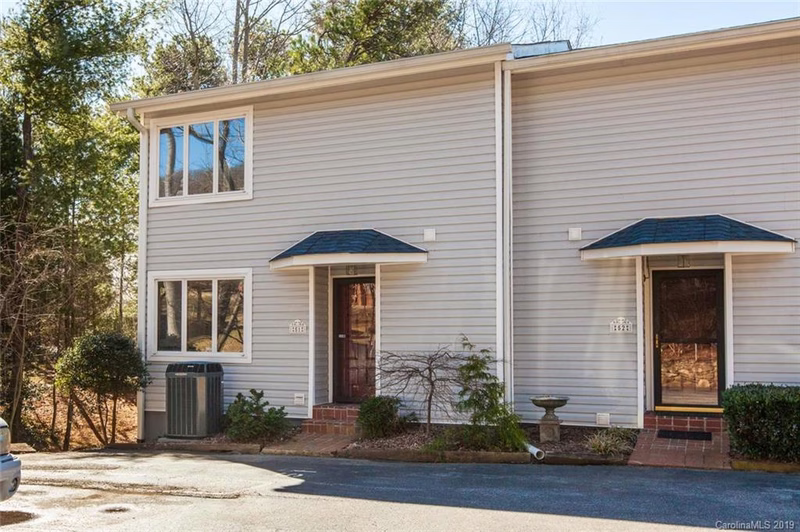 51 Hollybrook Drive