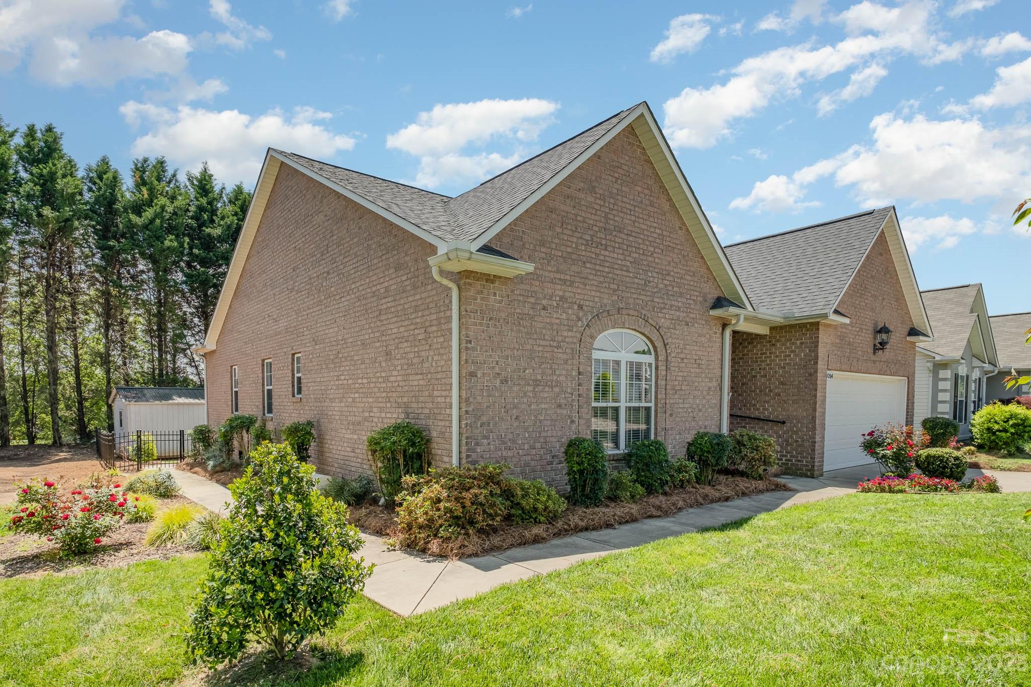 Property image 3 of 1204 Overhill Road in Woodfield, Salisbury, NC 28144