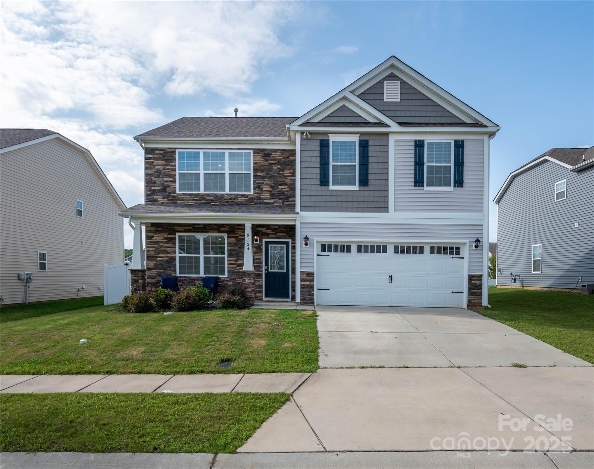 Property image 2 of 9124 Mackinaw Drive in Nolen Farm, Gastonia, NC 28056