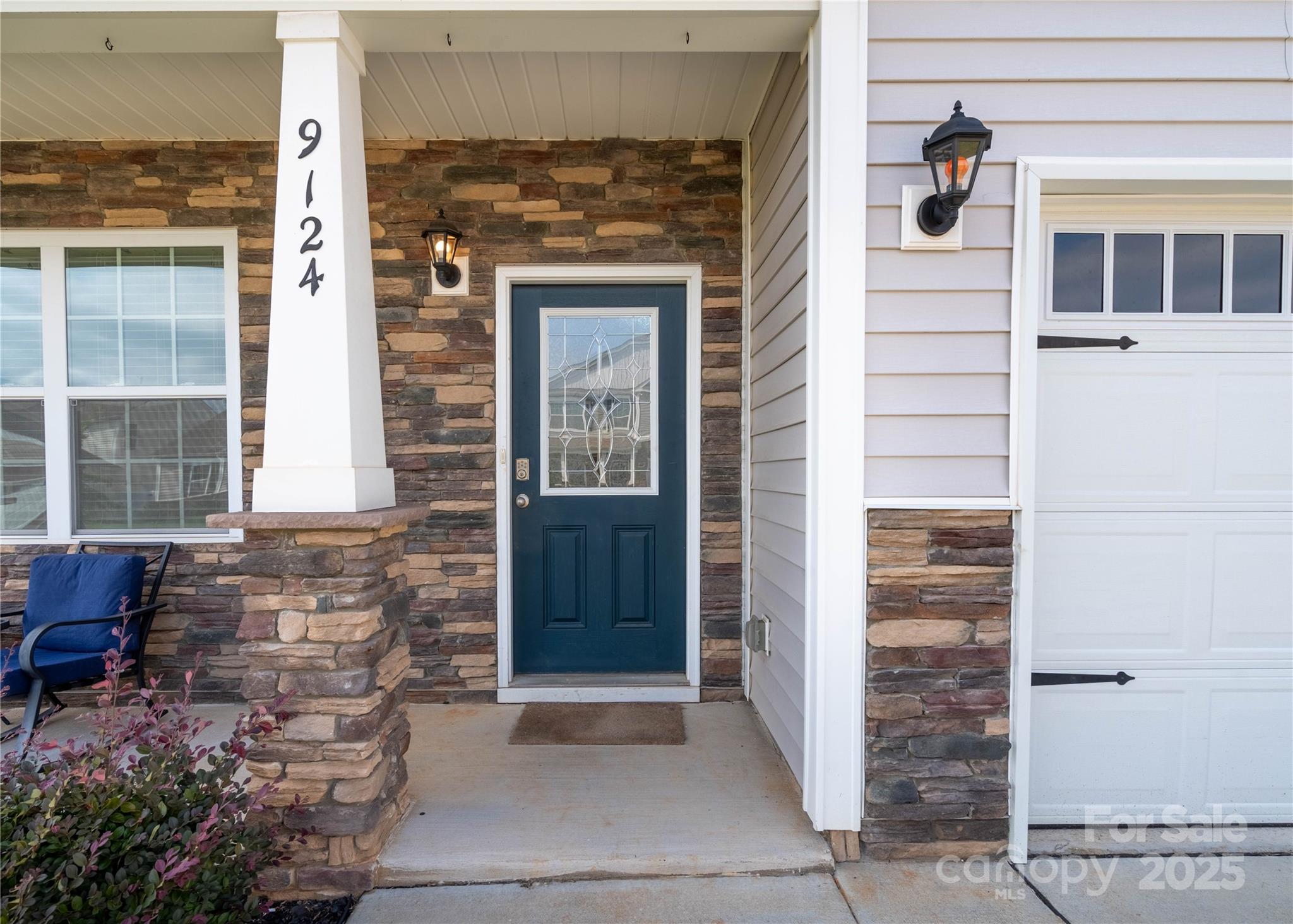 Property image 3 of 9124 Mackinaw Drive in Nolen Farm, Gastonia, NC 28056