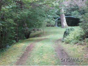 Property image 4 of 191 Blackberry Lane in Cattail Farms, Burnsville, NC 28714
