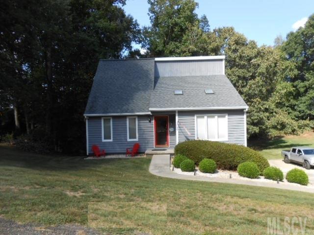 Property image 2 of 108 Royal Oak Court in Oakmont, Lenoir, NC 28645
