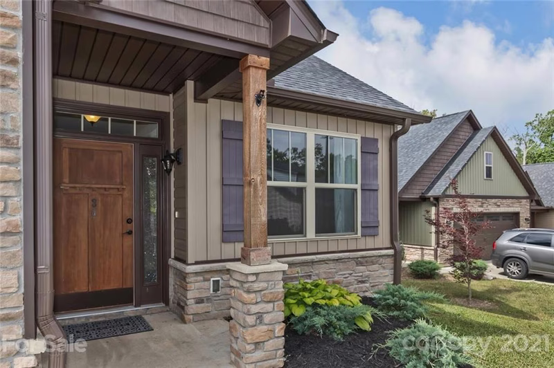 Property image 3 at 34 Onteora Oaks Drive, Asheville, NC 28803