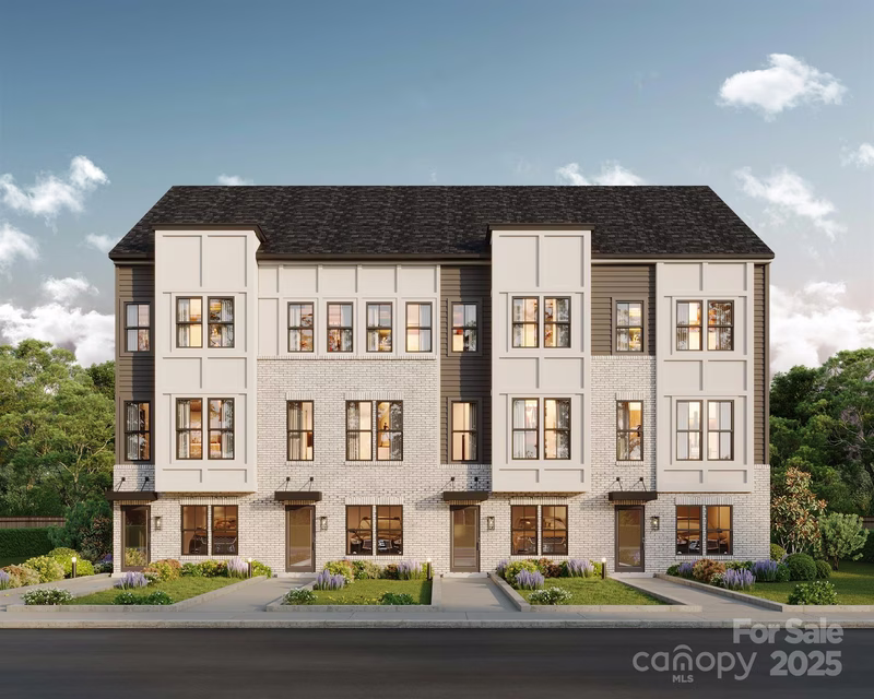 Magnolia Pines, Charlotte Community