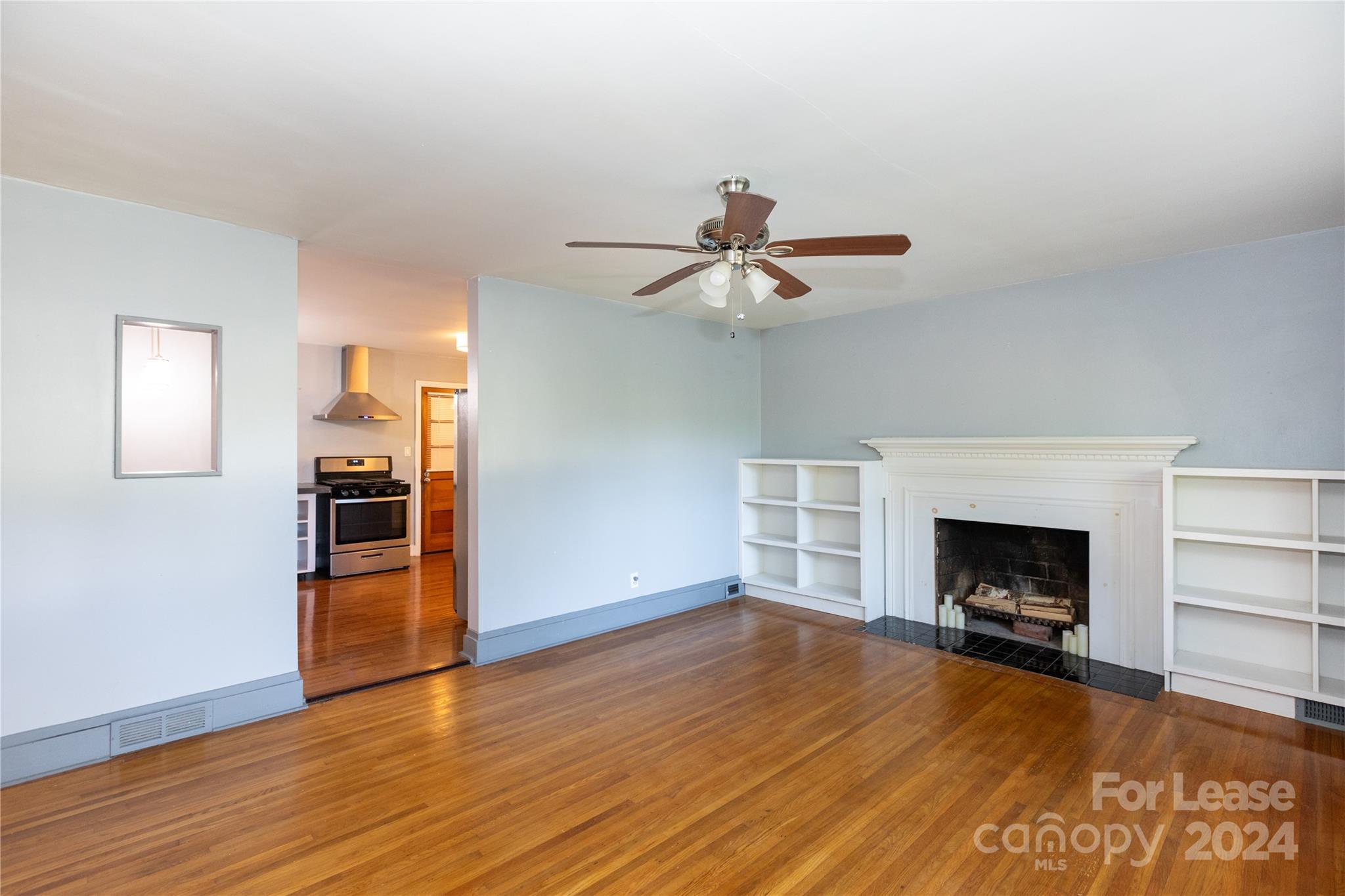 Property image 4 of 3246 Wicklow Place in Markham Village, Charlotte, NC 28205