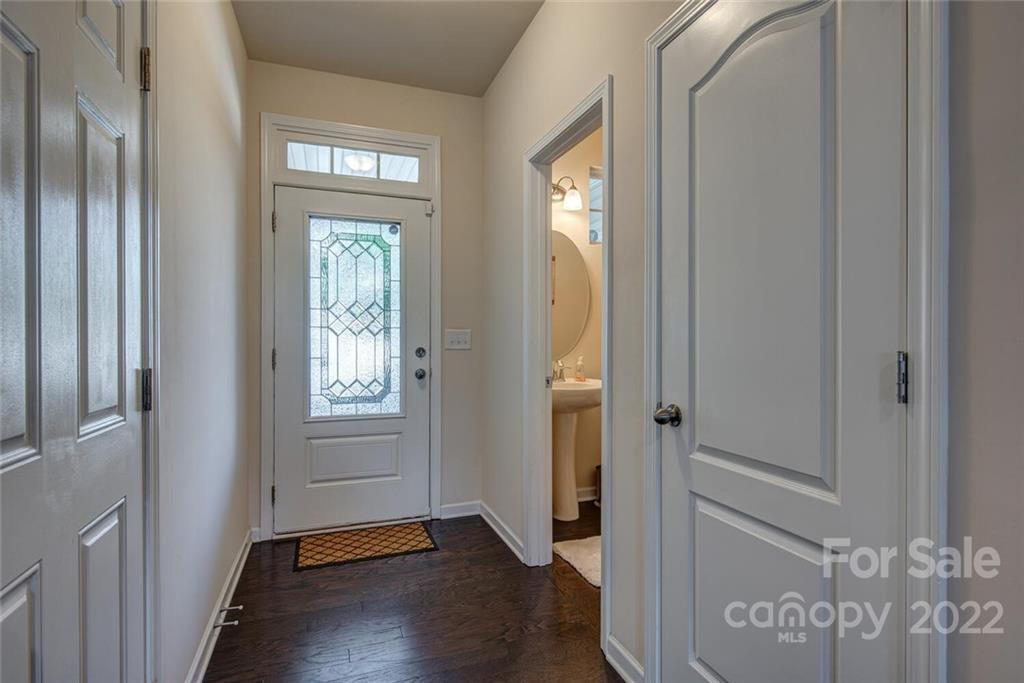 Property image 5 of 2717 Sawbridge Lane in Kinmere Commons, Gastonia, NC 28056