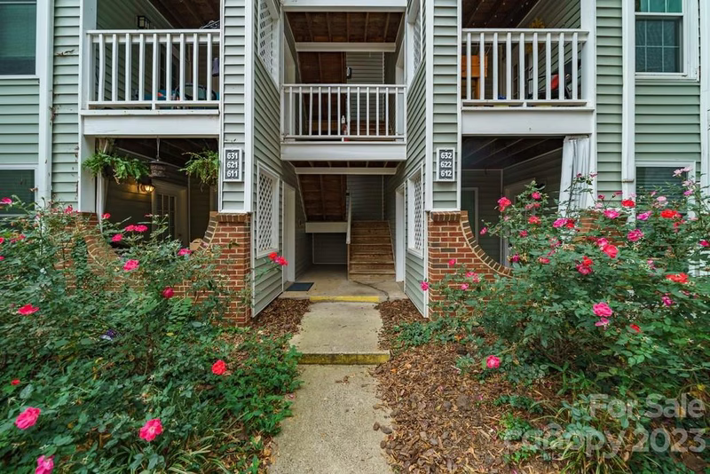 430 Queens Road
