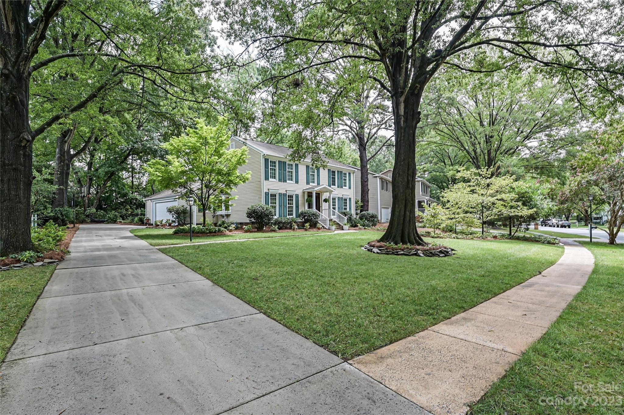 Property image 2 of 2542 Valencia Terrace in Governors Square, Charlotte, NC 28226