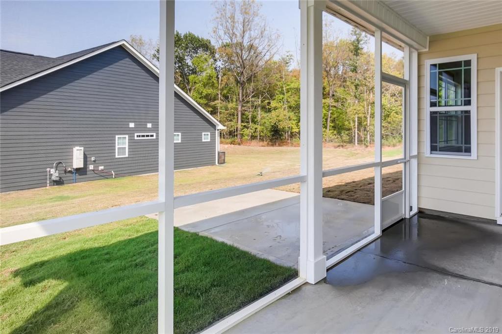 Property image 3 of 1026 Curling Creek Drive in Heritage, Wesley Chapel, NC 28104