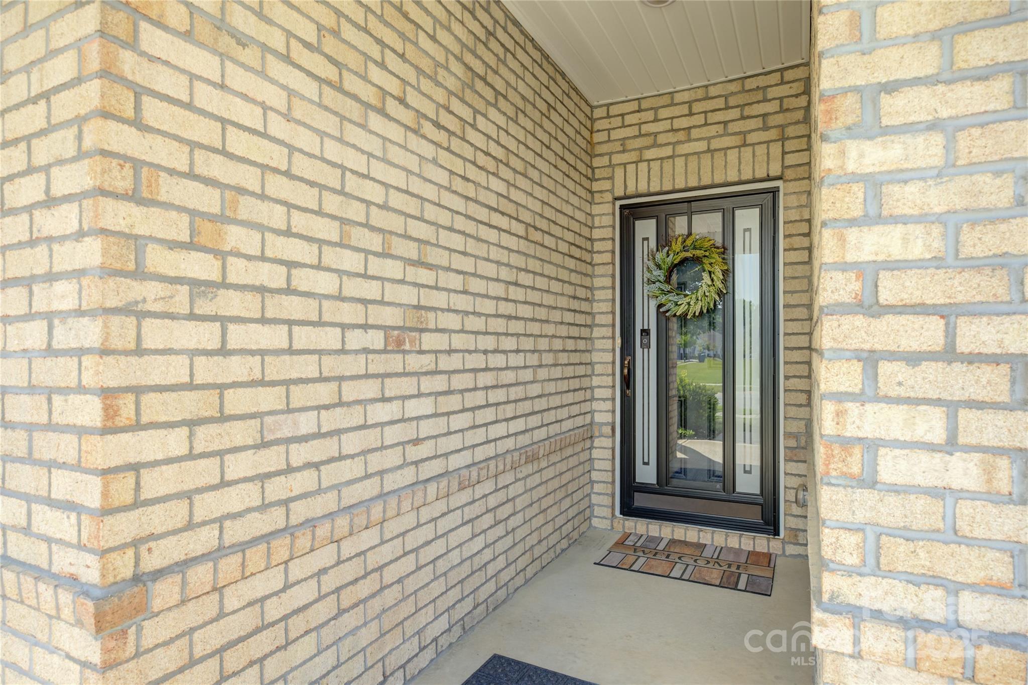 Property image 5 of 9226 Dunwich Drive in Nolen Farm, Gastonia, NC 28056