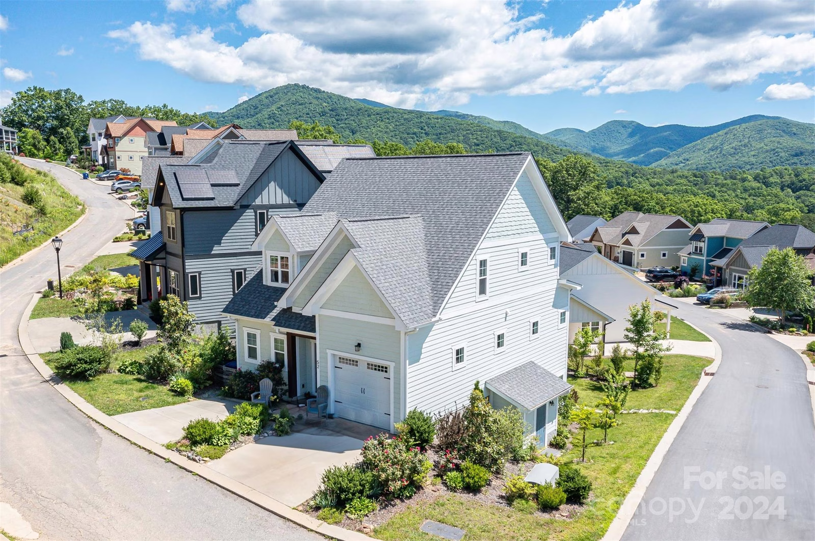 Property image 1 at 52 Tudor Way, Black Mountain, NC 28711