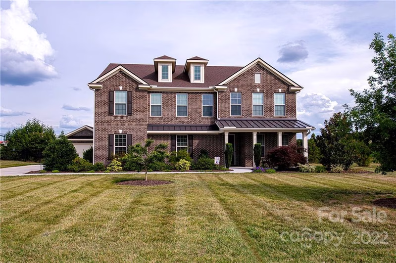 413 Alucio Court