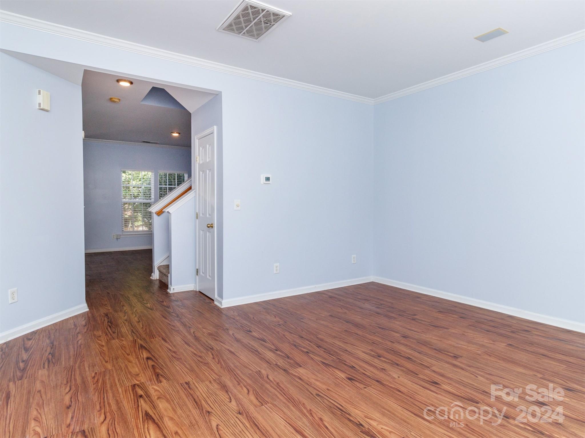 Property image 5 of 1802 Robinwood Village Drive in Robinwood Village, Gastonia, NC 28054