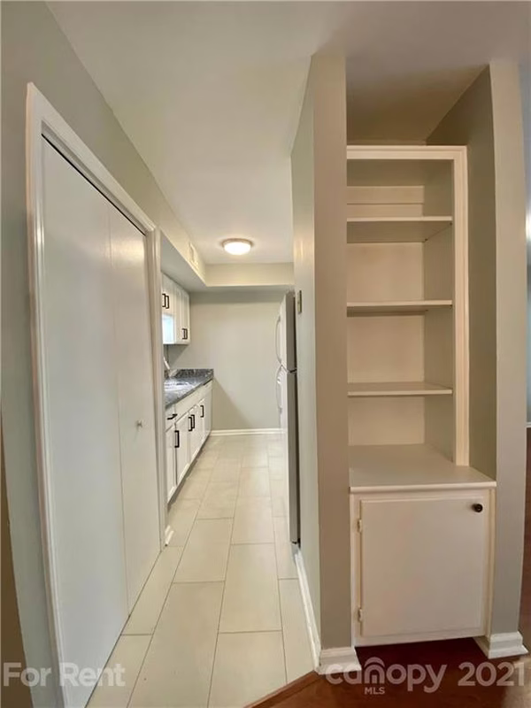 Property image 5 at 430 Queens Road, Charlotte, NC 28207