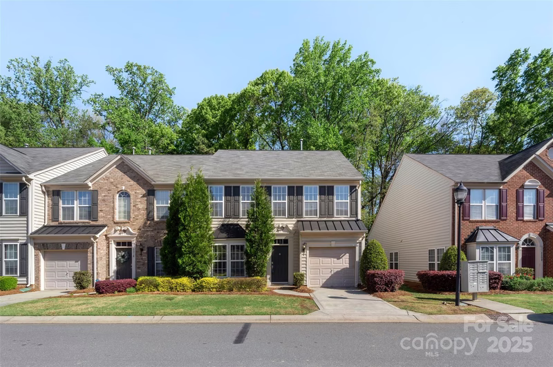 Property image 4 at 3214 Park South Station Boulevard, Charlotte, NC 28210