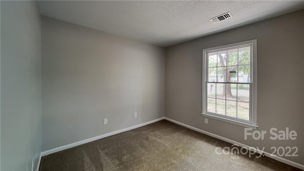 Property image 3 of 6800 Orchard Ridge Drive in Timber Creek, Charlotte, NC 28227