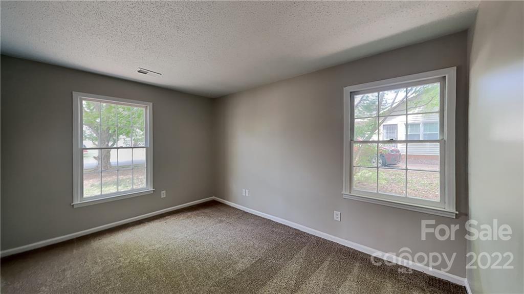 Property image 5 of 6800 Orchard Ridge Drive in Timber Creek, Charlotte, NC 28227