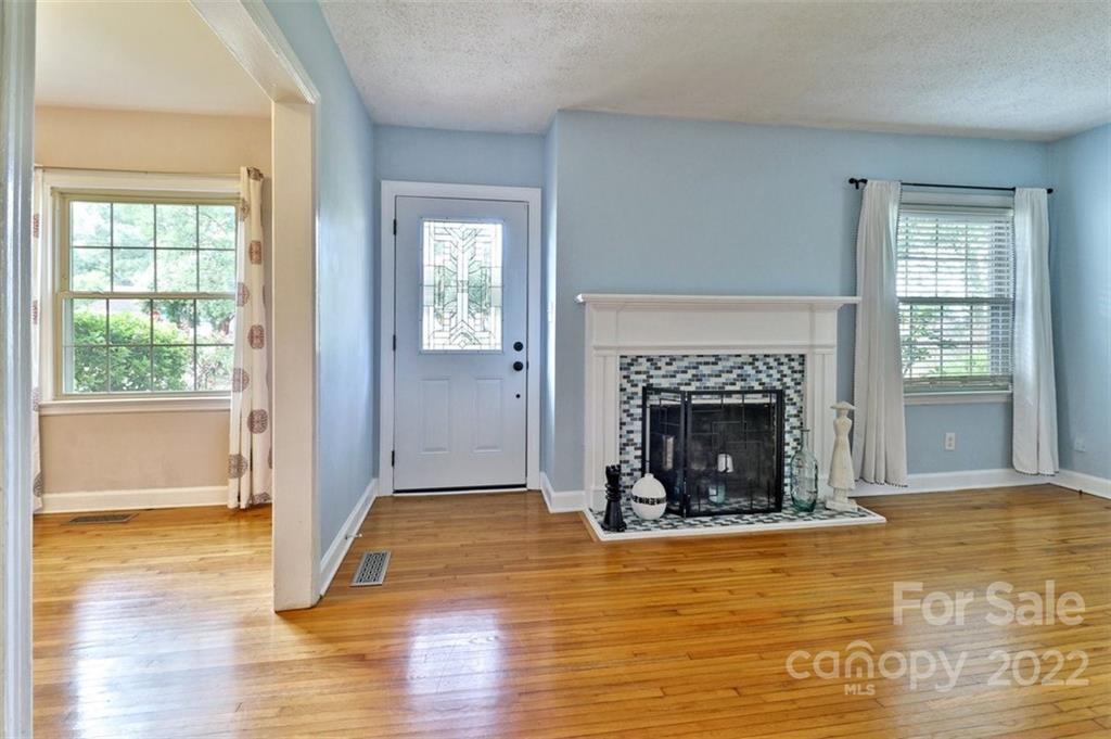 Property image 4 of 1139 Jensen Street in Plaza Acres, Charlotte, NC 28205