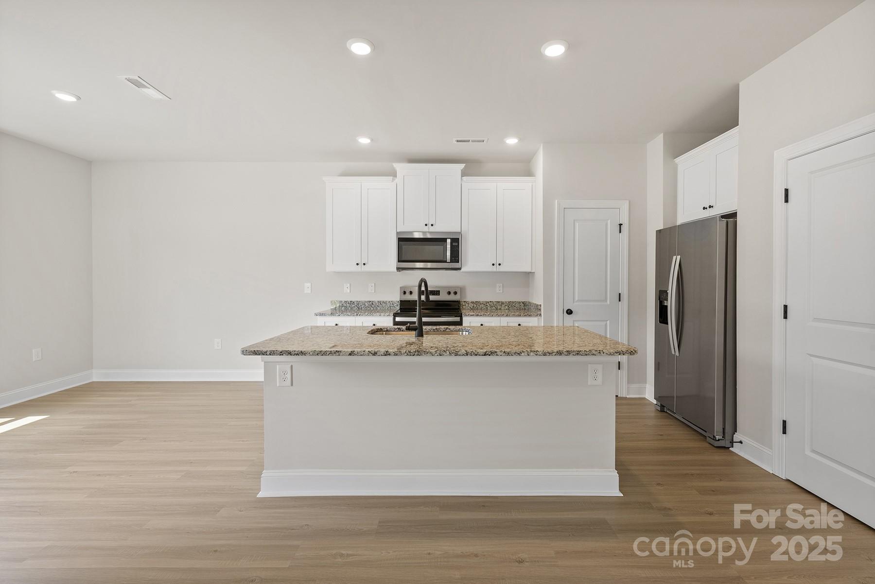 Property image 5 of 3474 Bear Den Drive in Stagecoach Station, Gastonia, NC 28052