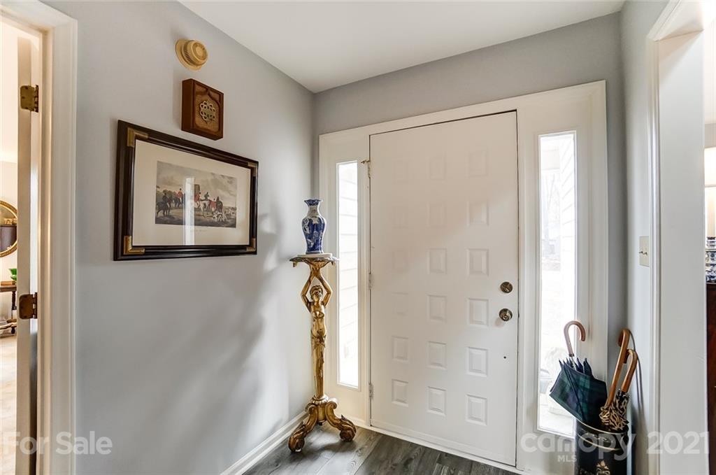 Property image 3 of 3001 Southampton Circle in Southampton, Gastonia, NC 28056