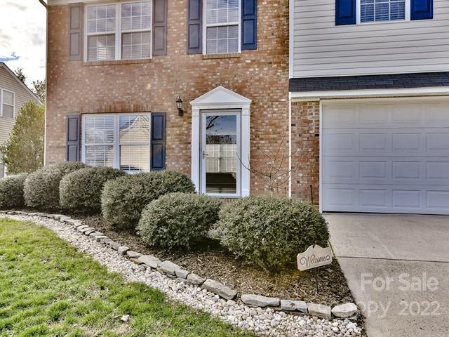 Property image 2 of 2213 Equestrian Drive in Weddington Ridge, Matthews, NC 28105