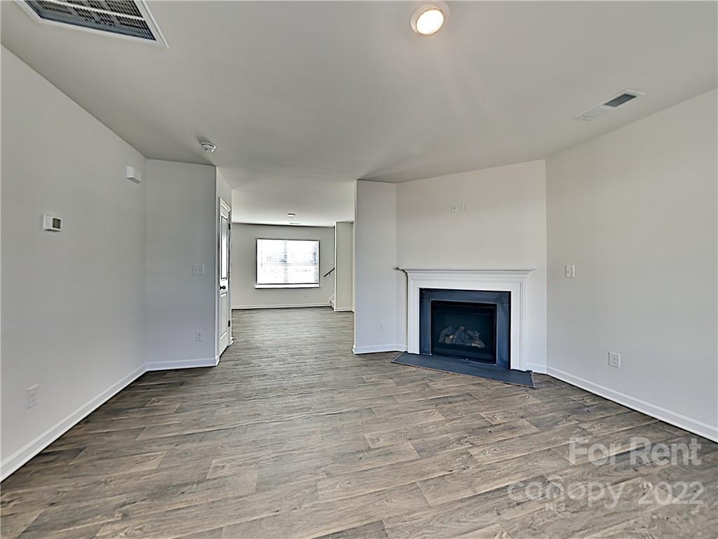 Property image 4 of 2660 Idared Drive in Apple Creek, Dallas, NC 28034