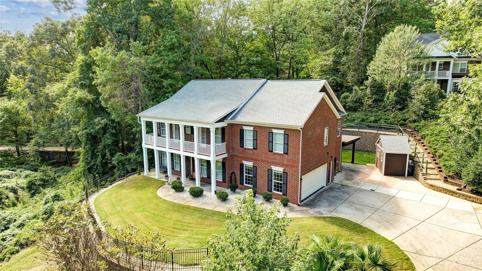 Property image 2 of 6306 Sharon Hills Road in Sharon Hills, Charlotte, NC 28210